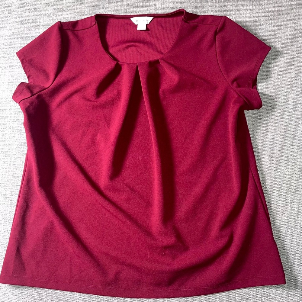 Liz Claiborne Blouse Top Womens XL Burgundy Pleated Round Neck Cap Sleeve